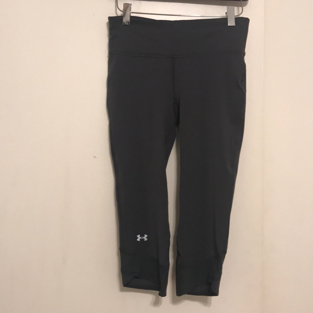 Grey underarmour leggings
